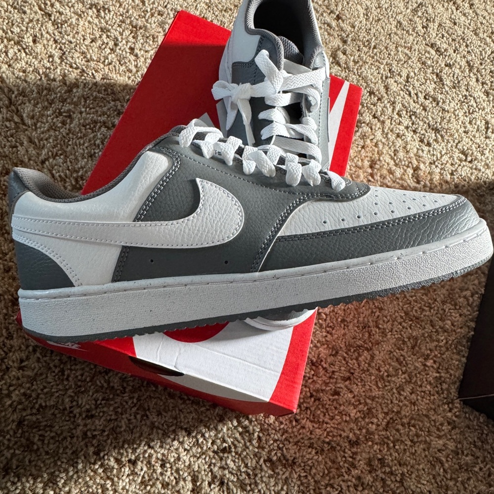 Nike Gray and White Men's Sneakers